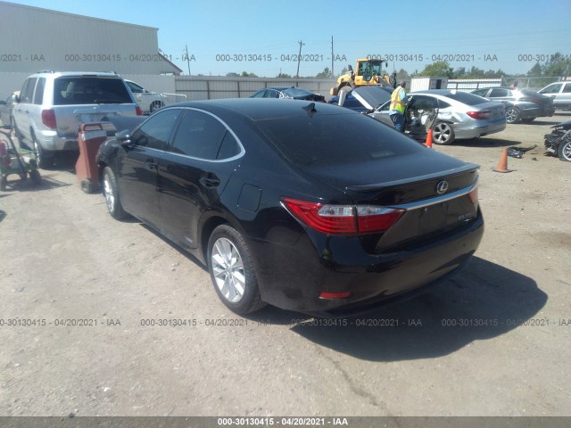 Photo 2 VIN: JTHBW1GG1E2044549 - LEXUS ES 300H 