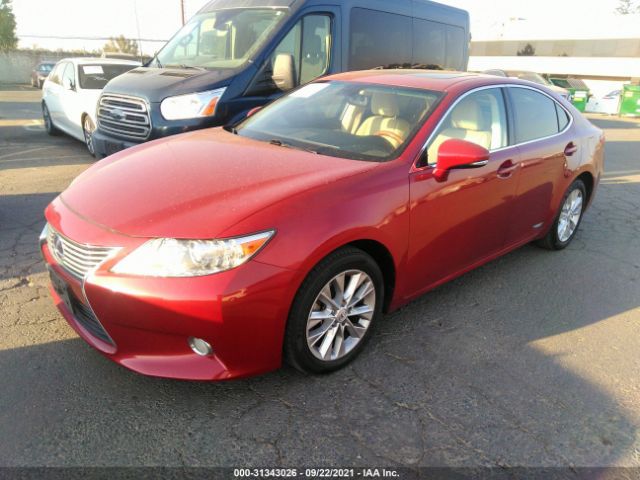 Photo 1 VIN: JTHBW1GG1E2055115 - LEXUS ES 300H 