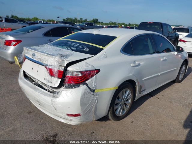 Photo 3 VIN: JTHBW1GG1F2077522 - LEXUS ES 