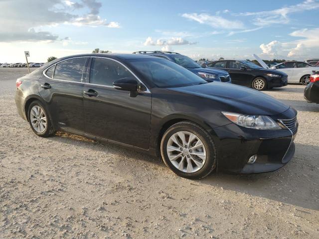 Photo 3 VIN: JTHBW1GG1F2077942 - LEXUS ES 300H 