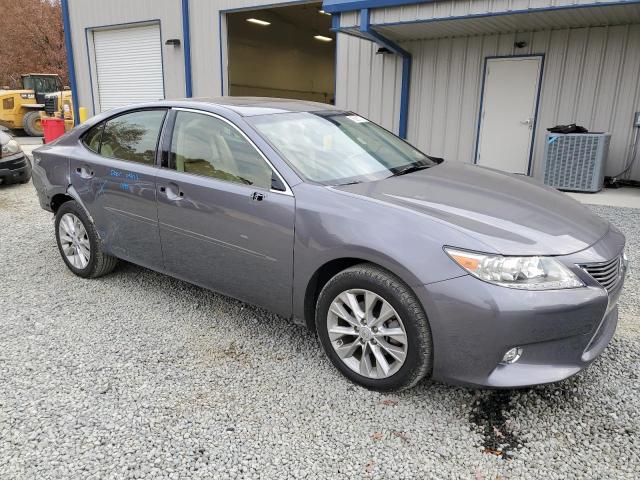 Photo 3 VIN: JTHBW1GG1F2084180 - LEXUS ES300 