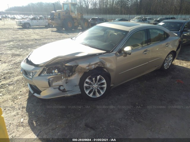 Photo 1 VIN: JTHBW1GG1F2086754 - LEXUS ES 300H 