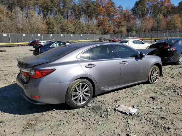 Photo 2 VIN: JTHBW1GG1G2109418 - LEXUS ES300 