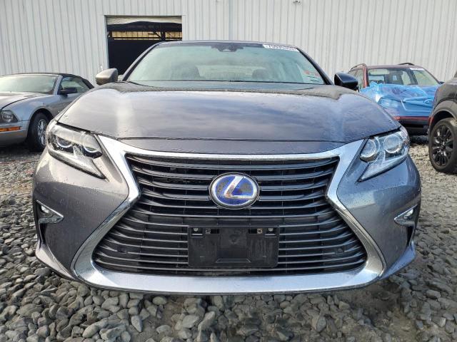 Photo 4 VIN: JTHBW1GG1H2152335 - LEXUS ES300 