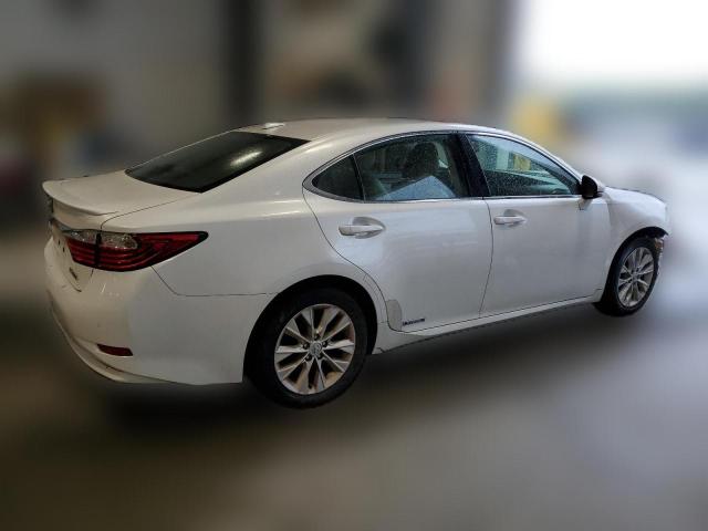 Photo 2 VIN: JTHBW1GG2D2002258 - LEXUS ES300 