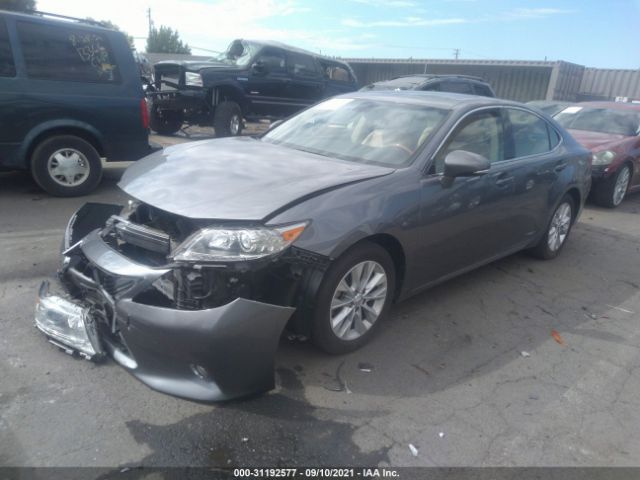 Photo 1 VIN: JTHBW1GG2D2025409 - LEXUS ES 300H 