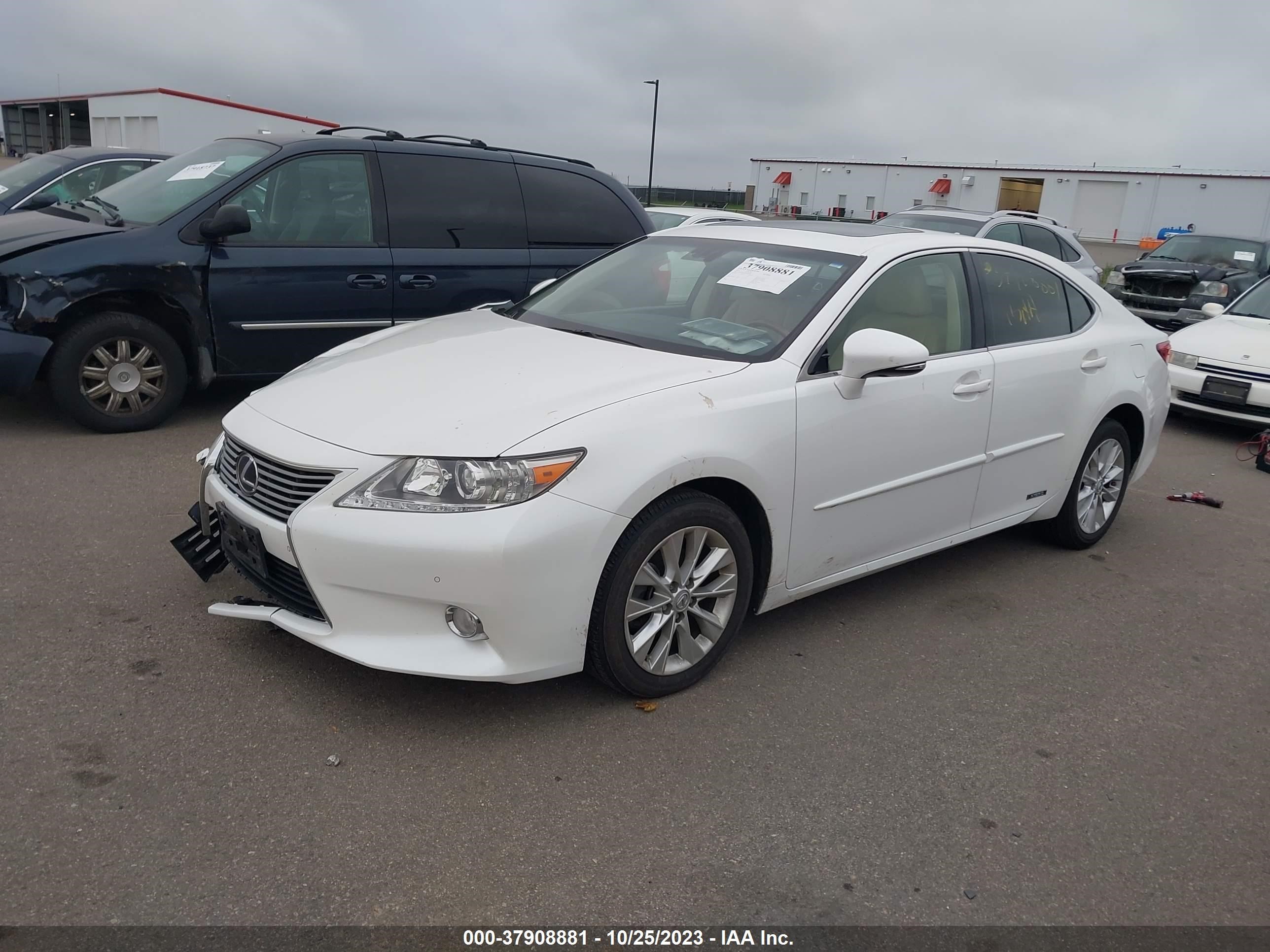 Photo 1 VIN: JTHBW1GG2D2028181 - LEXUS ES 