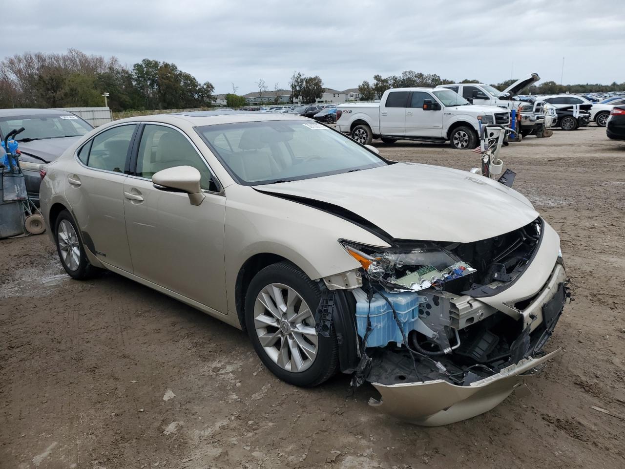 Photo 3 VIN: JTHBW1GG2D2028682 - LEXUS ES 300H 