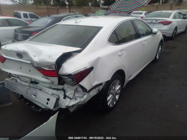 Photo 3 VIN: JTHBW1GG2E2047153 - LEXUS ES 300H 