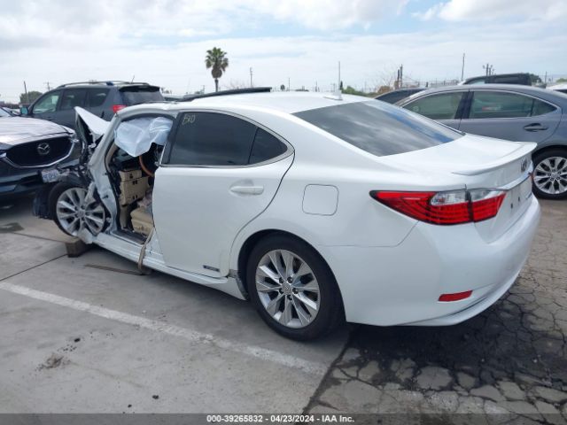 Photo 2 VIN: JTHBW1GG2E2052787 - LEXUS ES 300H 