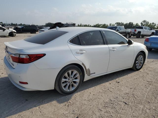 Photo 2 VIN: JTHBW1GG2E2073400 - LEXUS ES 300H 