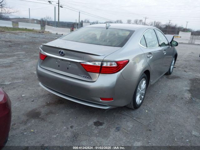 Photo 3 VIN: JTHBW1GG2F2079148 - LEXUS ES 