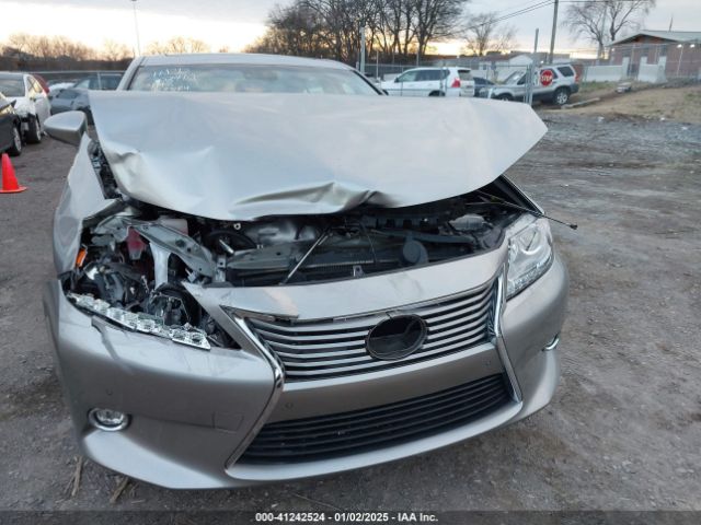 Photo 5 VIN: JTHBW1GG2F2079148 - LEXUS ES 