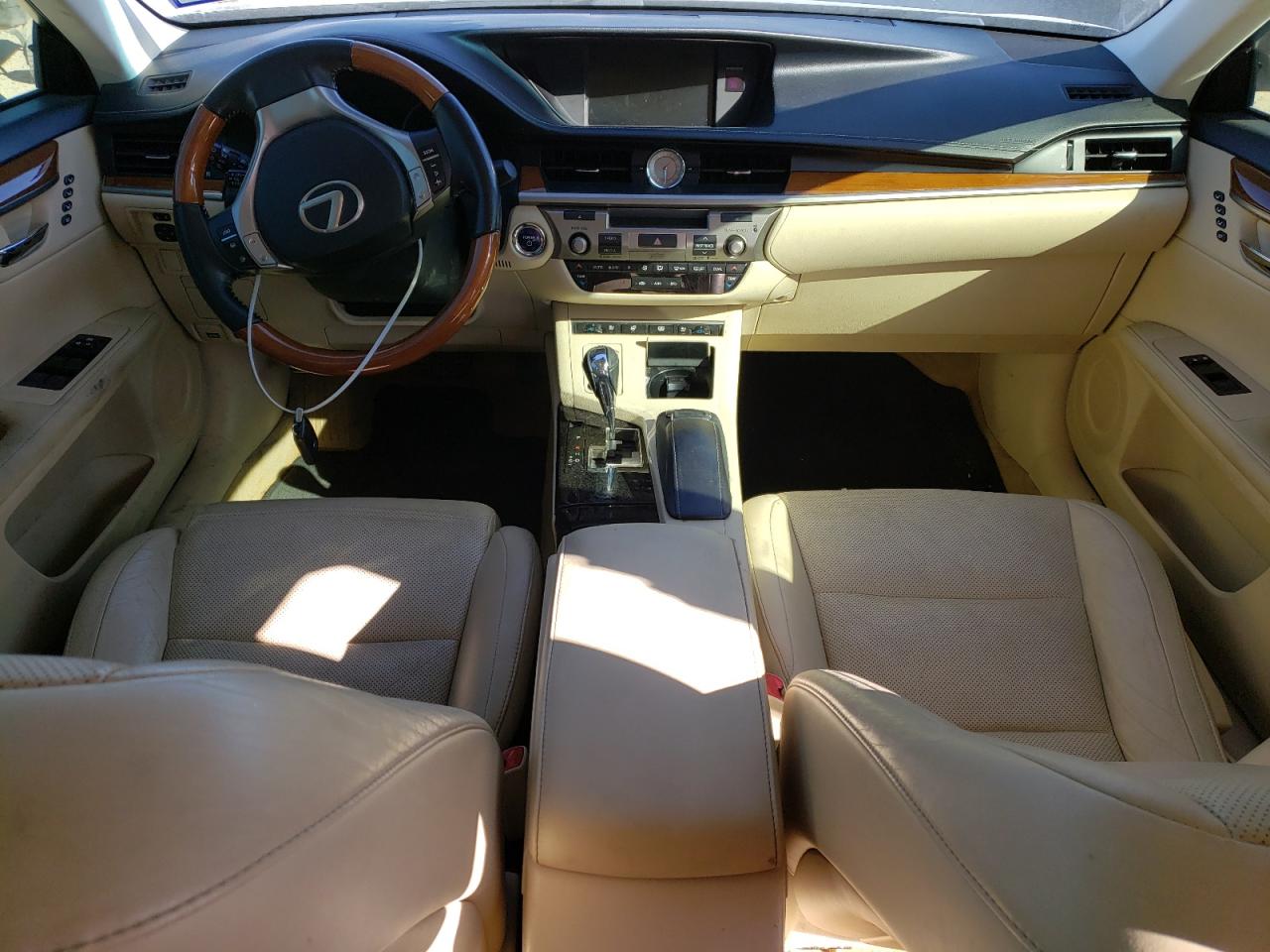 Photo 7 VIN: JTHBW1GG2F2081773 - LEXUS ES 