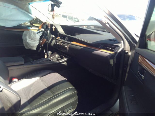 Photo 4 VIN: JTHBW1GG2F2092031 - LEXUS ES 300H 