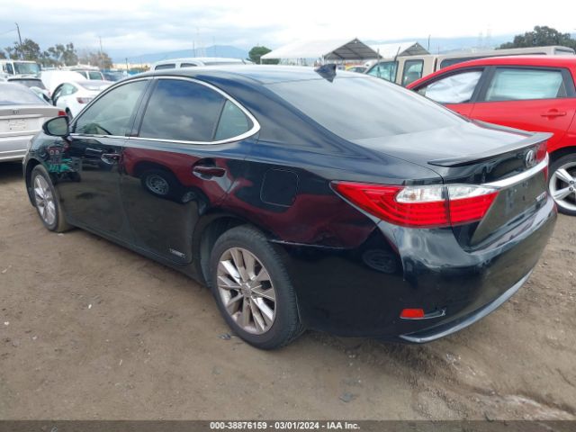 Photo 2 VIN: JTHBW1GG2F2095589 - LEXUS ES 300H 