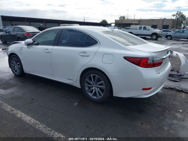 Photo 2 VIN: JTHBW1GG2H2139478 - LEXUS ES 300H 