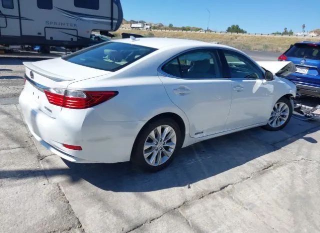 Photo 3 VIN: JTHBW1GG3D2009316 - LEXUS ES 300H 