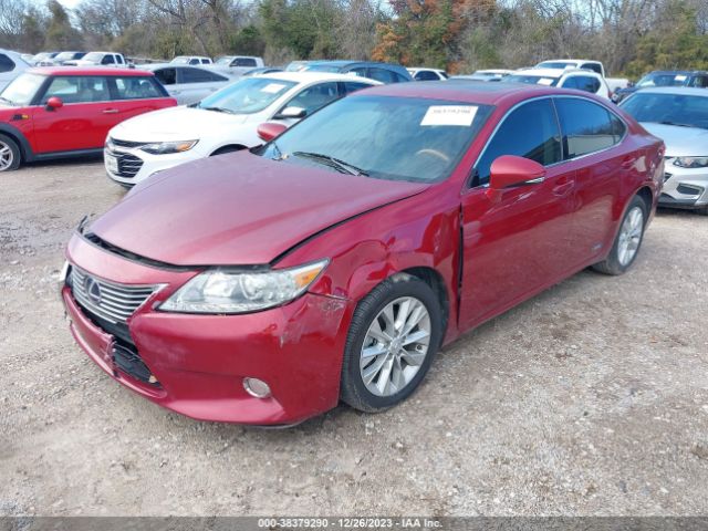 Photo 1 VIN: JTHBW1GG3D2013494 - LEXUS ES 300H 