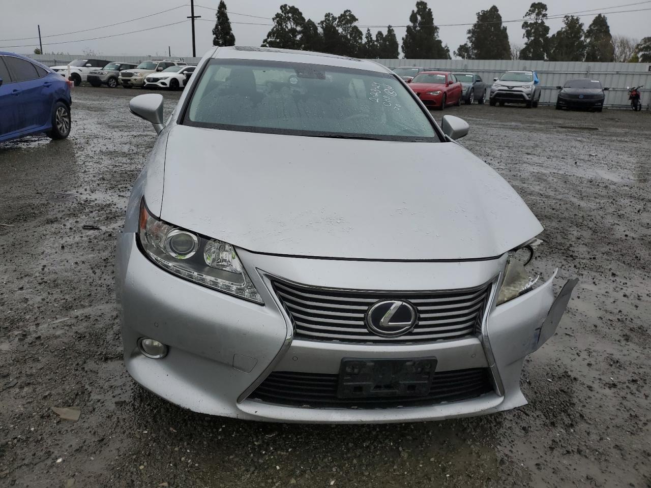 Photo 4 VIN: JTHBW1GG3D2013883 - LEXUS ES 