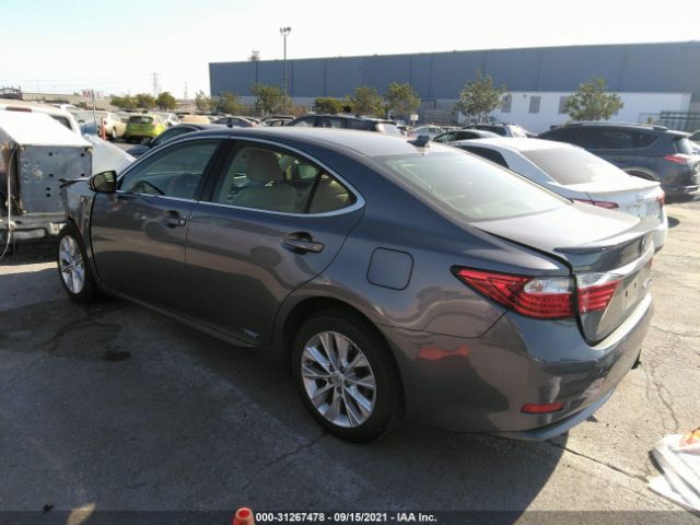 Photo 2 VIN: JTHBW1GG3D2028142 - LEXUS ES 300H 