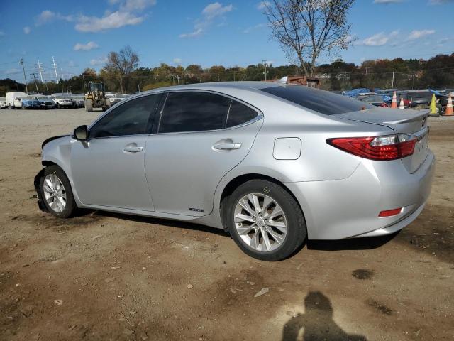 Photo 1 VIN: JTHBW1GG3D2038332 - LEXUS ES 300H 