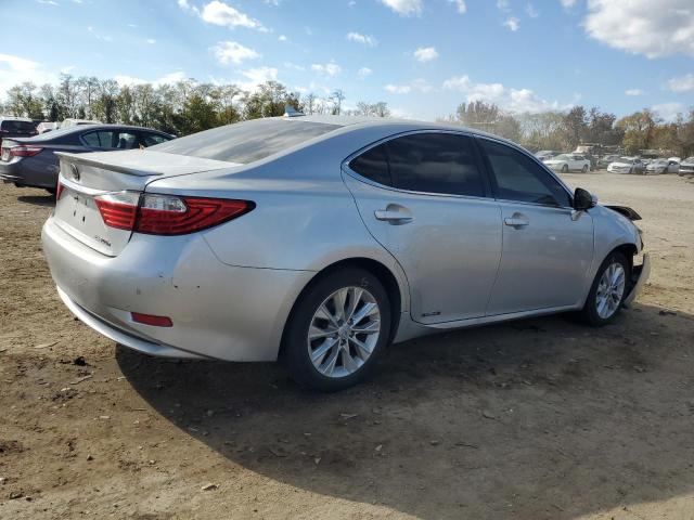 Photo 2 VIN: JTHBW1GG3D2038332 - LEXUS ES 300H 