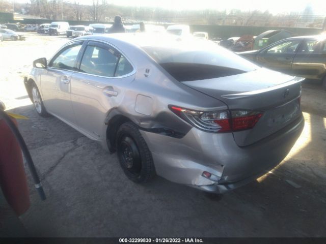 Photo 2 VIN: JTHBW1GG3E2052748 - LEXUS ES 300H 