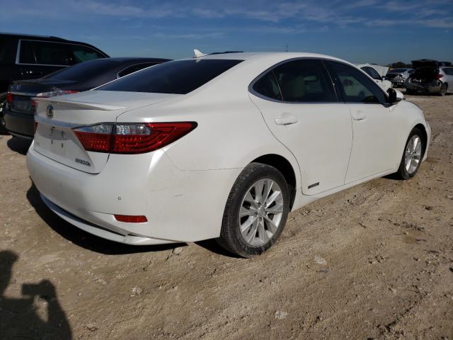 Photo 3 VIN: JTHBW1GG3E2060042 - LEXUS ES 300H 