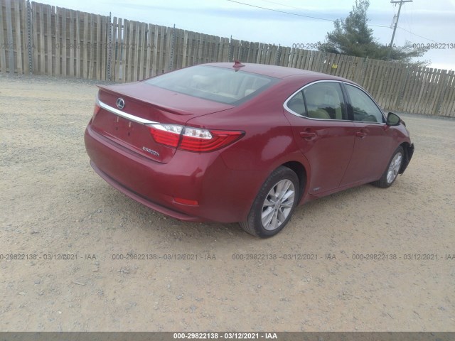 Photo 3 VIN: JTHBW1GG3E2062048 - LEXUS ES 300H 