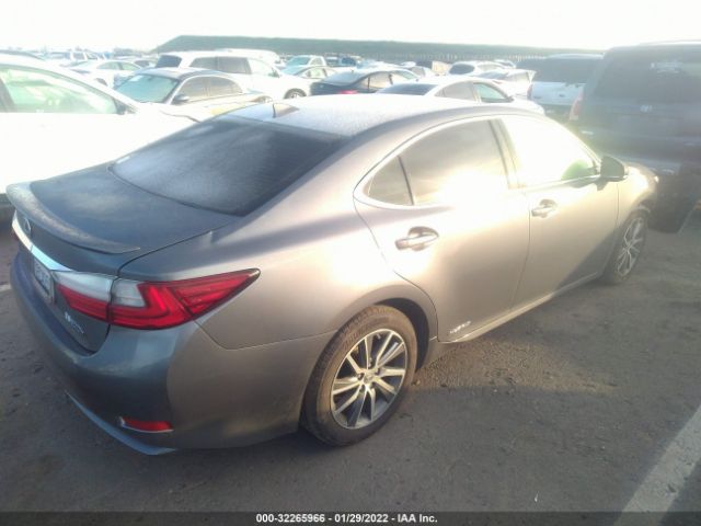 Photo 3 VIN: JTHBW1GG3G2102633 - LEXUS ES 300H 