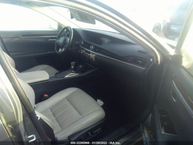 Photo 4 VIN: JTHBW1GG3G2102633 - LEXUS ES 300H 