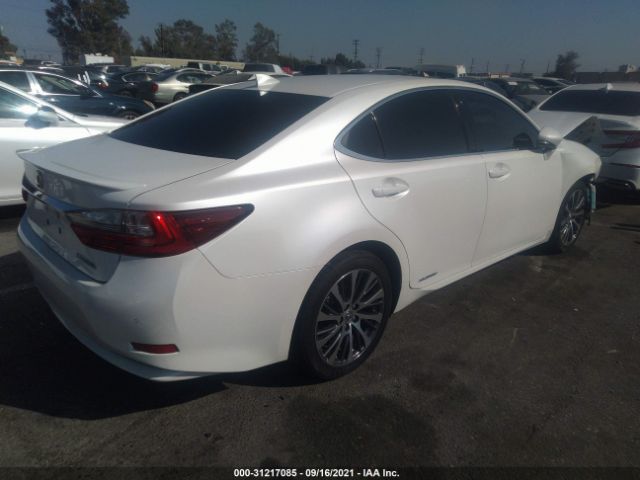 Photo 3 VIN: JTHBW1GG3G2105953 - LEXUS ES 300H 