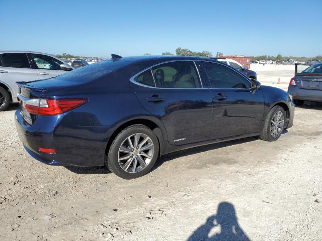 Photo 2 VIN: JTHBW1GG3G2124938 - LEXUS ES 300H 