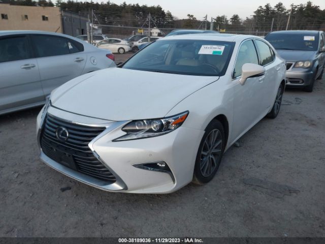 Photo 1 VIN: JTHBW1GG3H2142583 - LEXUS ES 300H 