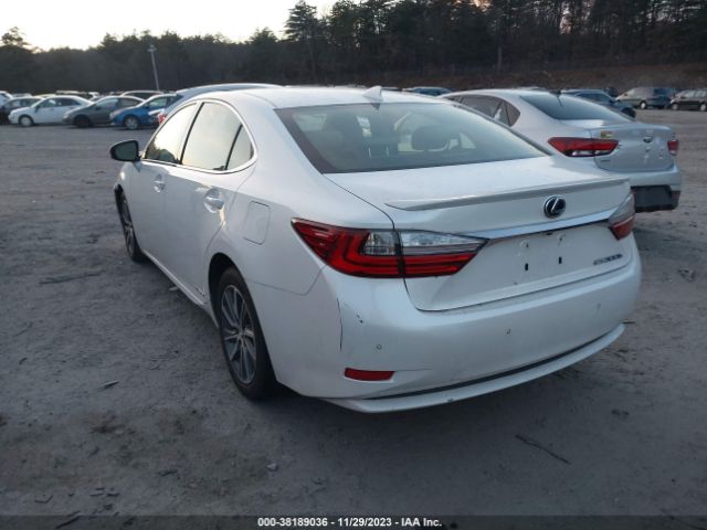 Photo 2 VIN: JTHBW1GG3H2142583 - LEXUS ES 300H 