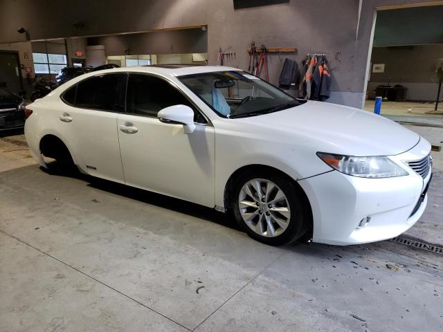 Photo 3 VIN: JTHBW1GG4D2010992 - LEXUS ES300 