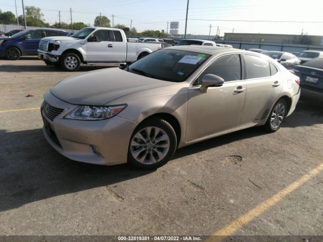 Photo 1 VIN: JTHBW1GG4D2011012 - LEXUS ES 300H 