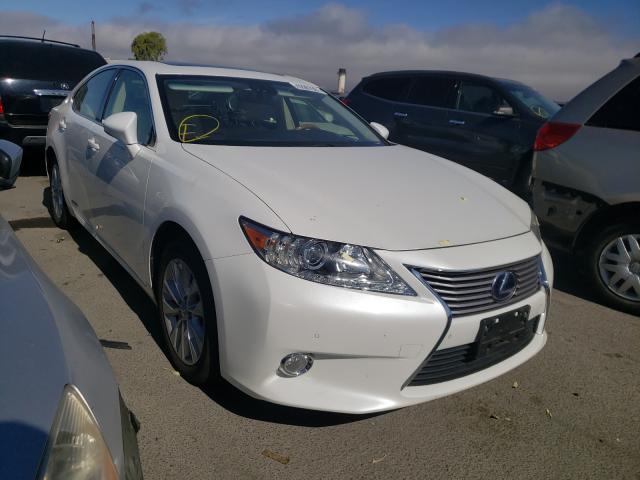 Photo 0 VIN: JTHBW1GG4D2011088 - LEXUS ES 300H 