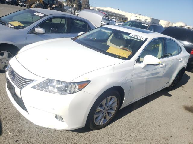 Photo 1 VIN: JTHBW1GG4D2011088 - LEXUS ES 300H 