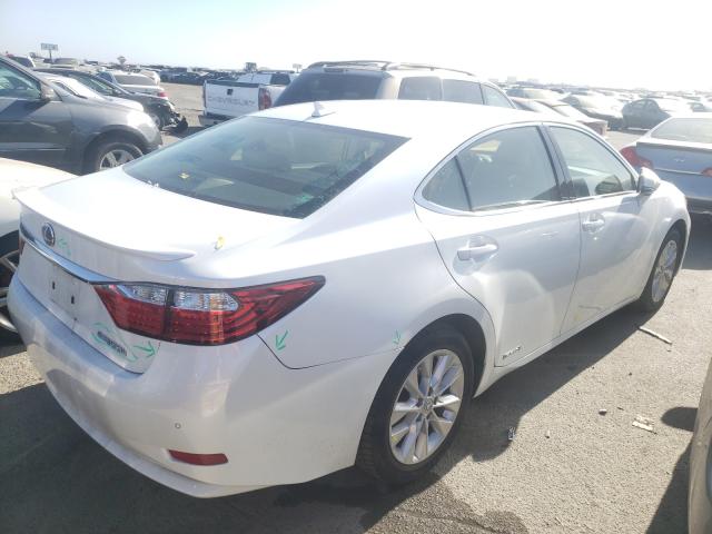 Photo 3 VIN: JTHBW1GG4D2011088 - LEXUS ES 300H 