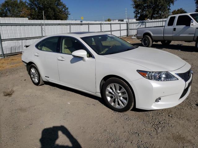 Photo 3 VIN: JTHBW1GG4D2038582 - LEXUS ES 300H 