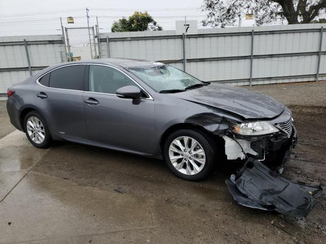 Photo 3 VIN: JTHBW1GG4E2044626 - LEXUS ES 300H 