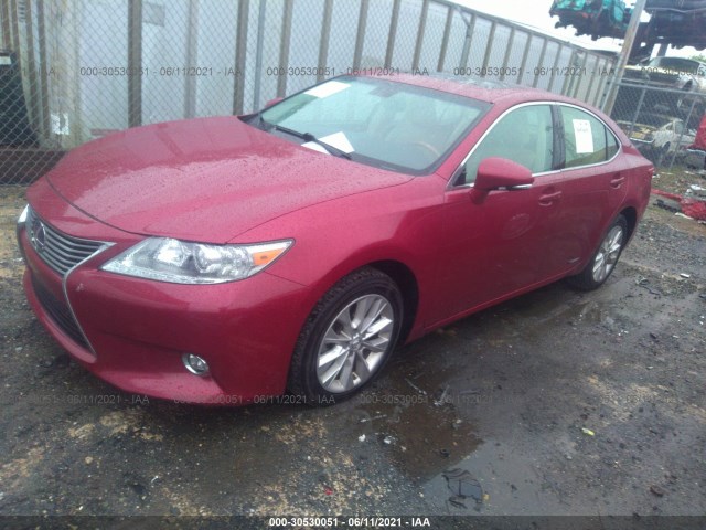 Photo 1 VIN: JTHBW1GG4E2046747 - LEXUS ES 300H 