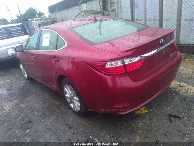 Photo 2 VIN: JTHBW1GG4E2046747 - LEXUS ES 300H 