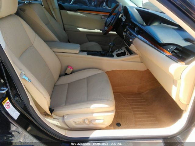 Photo 4 VIN: JTHBW1GG4E2047509 - LEXUS ES 300H 