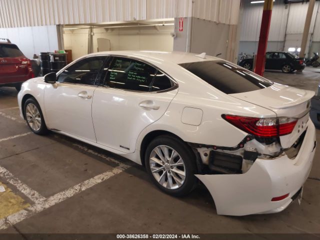 Photo 2 VIN: JTHBW1GG4E2058980 - LEXUS ES 300H 