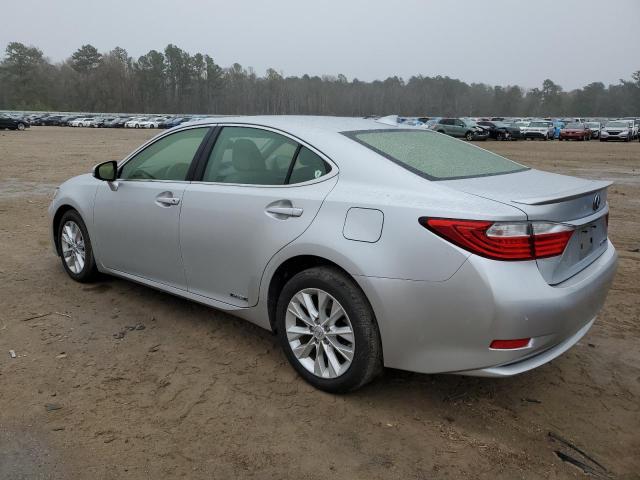 Photo 1 VIN: JTHBW1GG4F2076946 - LEXUS ES300 