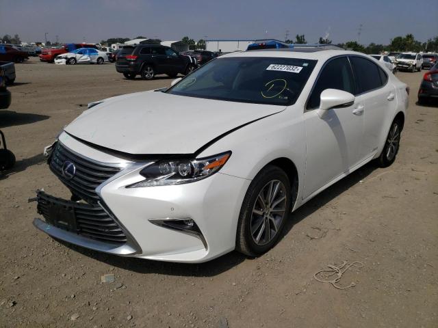 Photo 1 VIN: JTHBW1GG4J2168177 - LEXUS ES 300H 