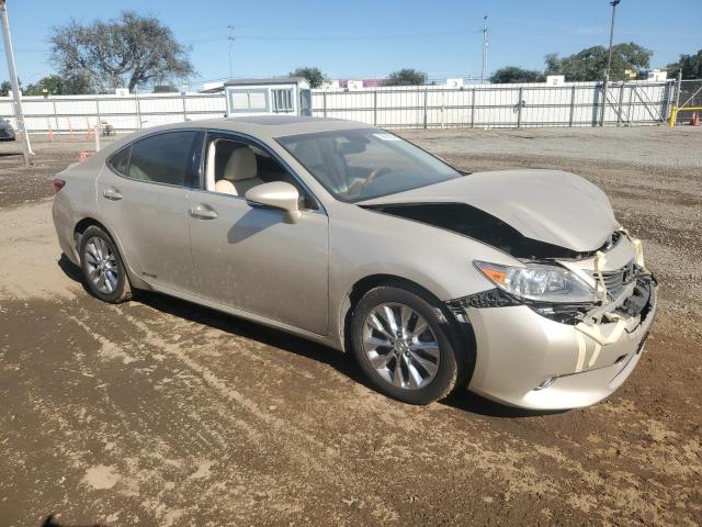 Photo 3 VIN: JTHBW1GG5D2002819 - LEXUS ES 300H 